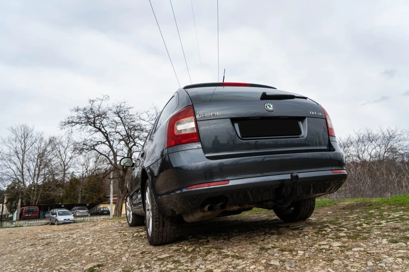 Skoda Octavia 1.6 TDI 4x4 105 к.с. FACELIFT, снимка 5 - Автомобили и джипове - 53480609
