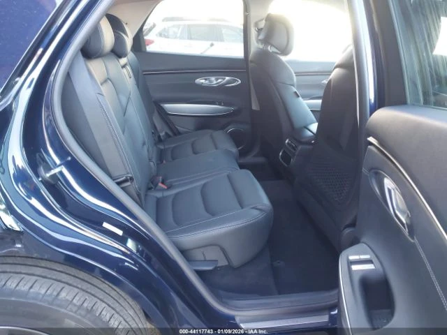 Genesis GV70 * 2.5T* AWD* КОЖА* LED* CAMERA*  - изображение 8