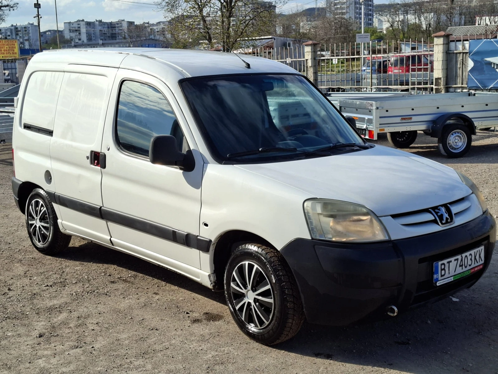 Peugeot Partner 1.6 HDi - 75, снимка 3 - Автомобили и джипове - 41018237