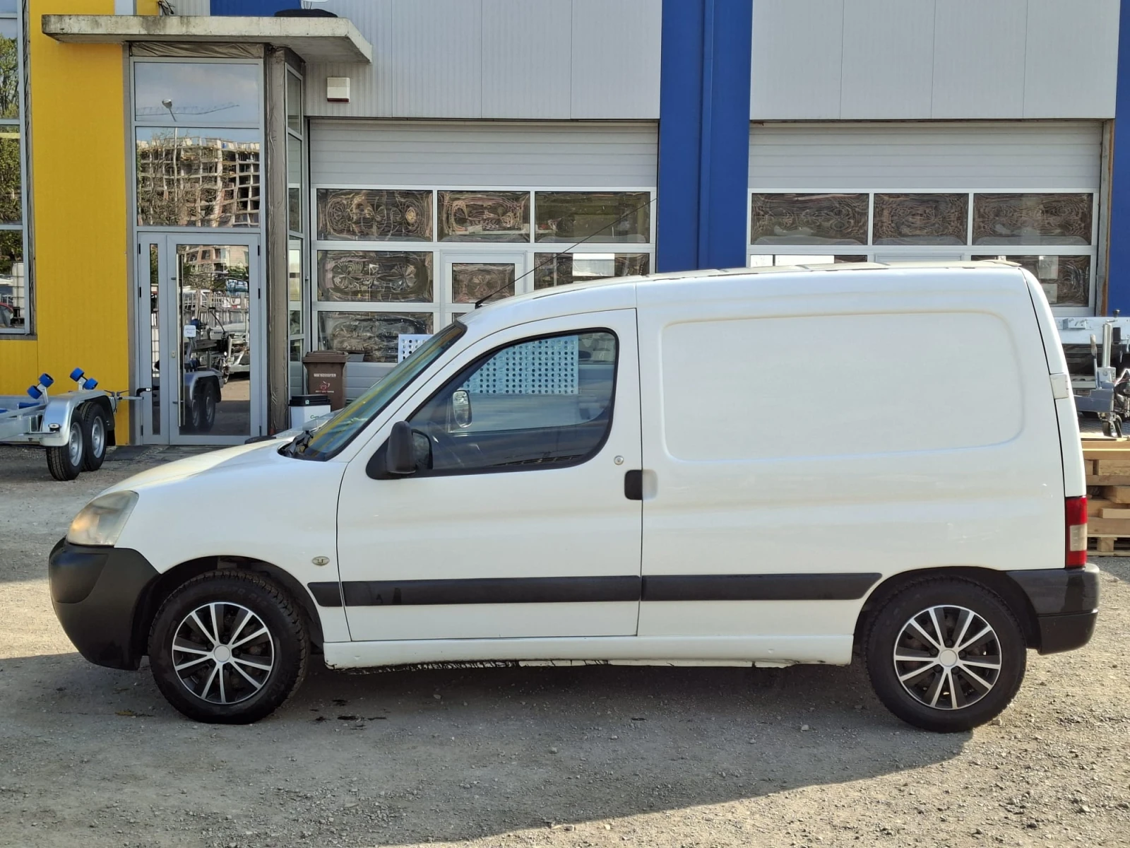 Peugeot Partner 1.6 HDi - 75, снимка 7 - Автомобили и джипове - 41018237