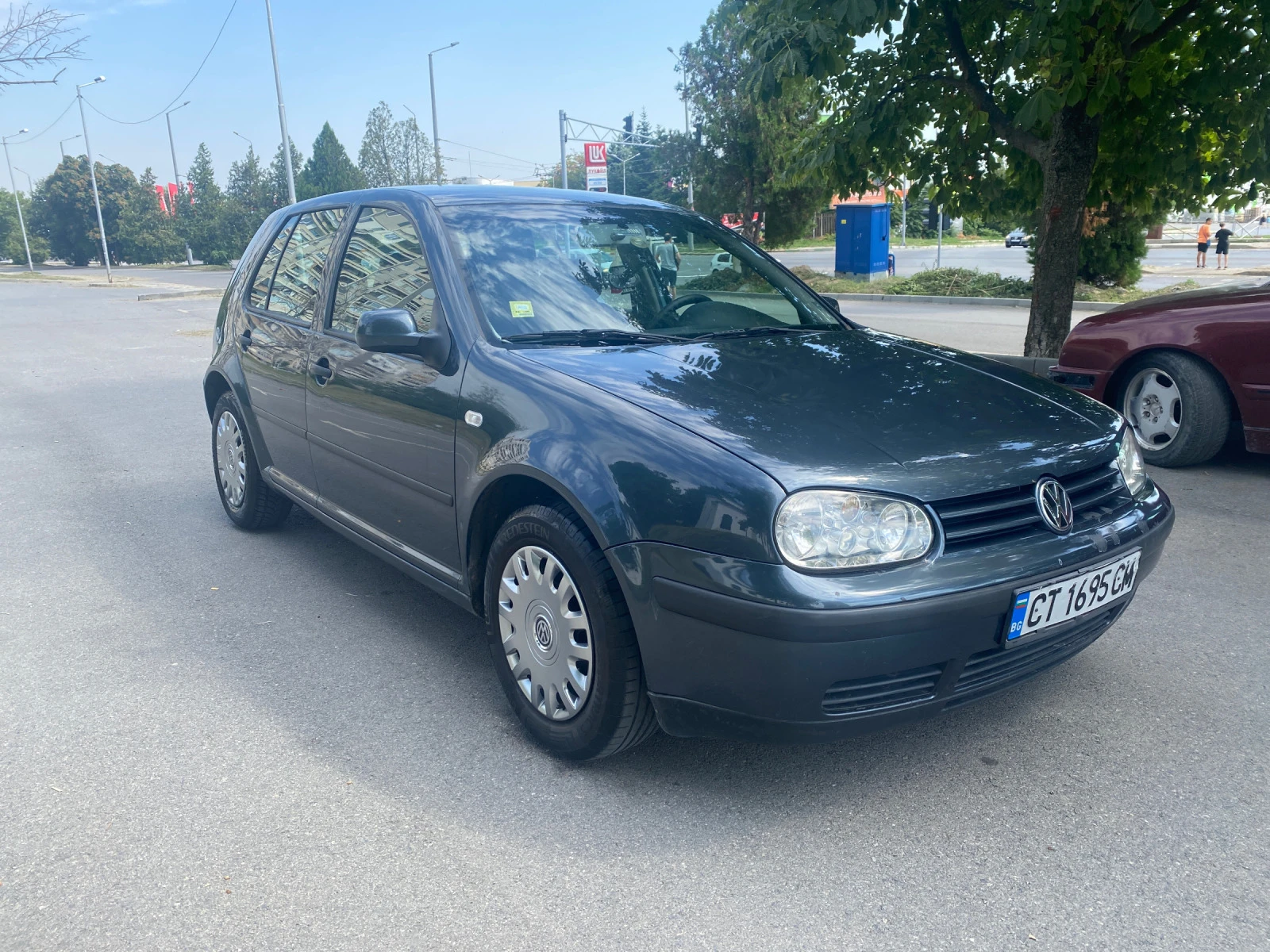 VW Golf 1.6 - изображение 3