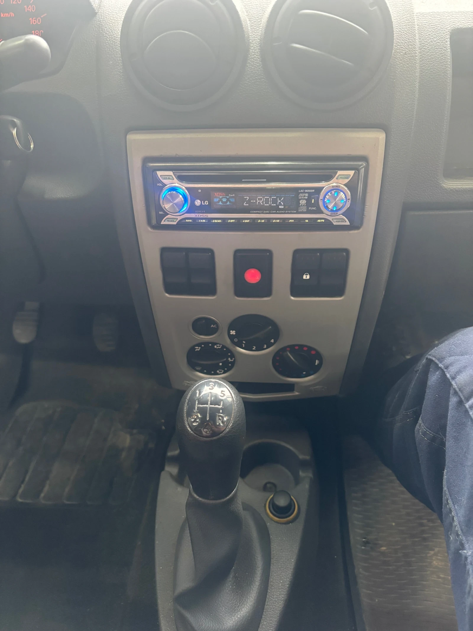 Dacia Logan | Mobile.bg � ����������� 13