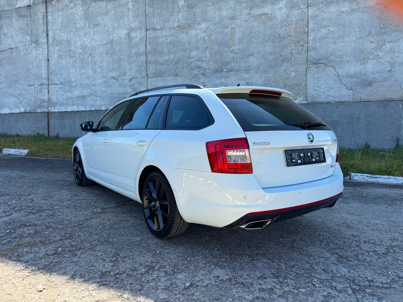 Skoda Octavia VRS CHALLENGE CANTON DISTRONIC LANE/PARK-ASSIST  - изображение 2