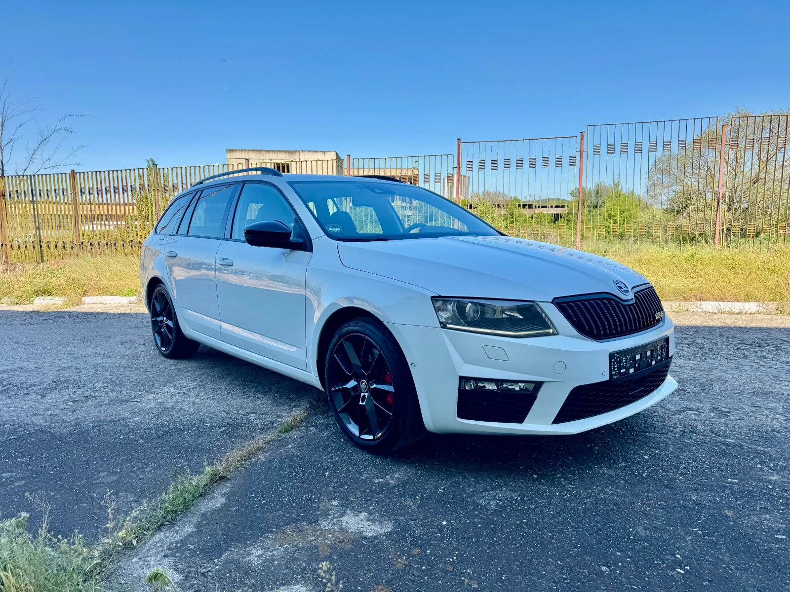 Skoda Octavia VRS CHALLENGE CANTON DISTRONIC LANE/PARK-ASSIST  - изображение 4