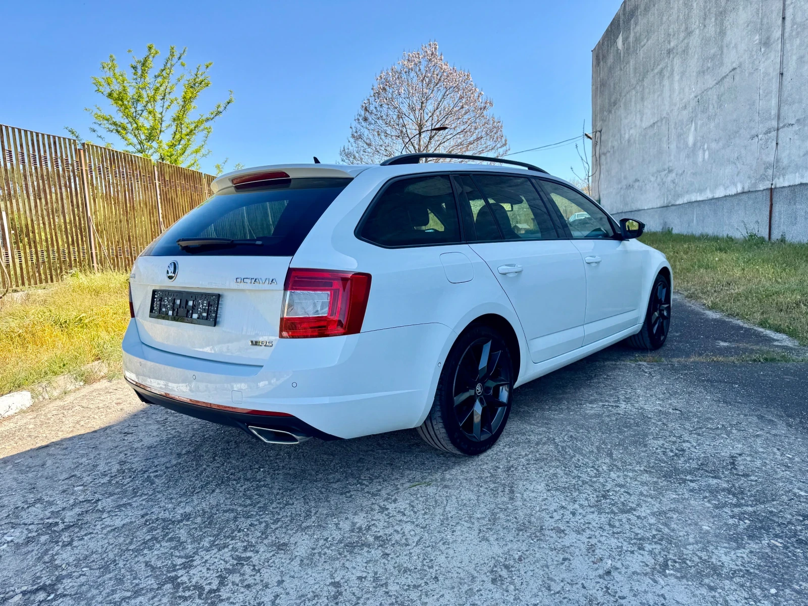 Skoda Octavia VRS CHALLENGE CANTON DISTRONIC LANE/PARK-ASSIST  - изображение 3