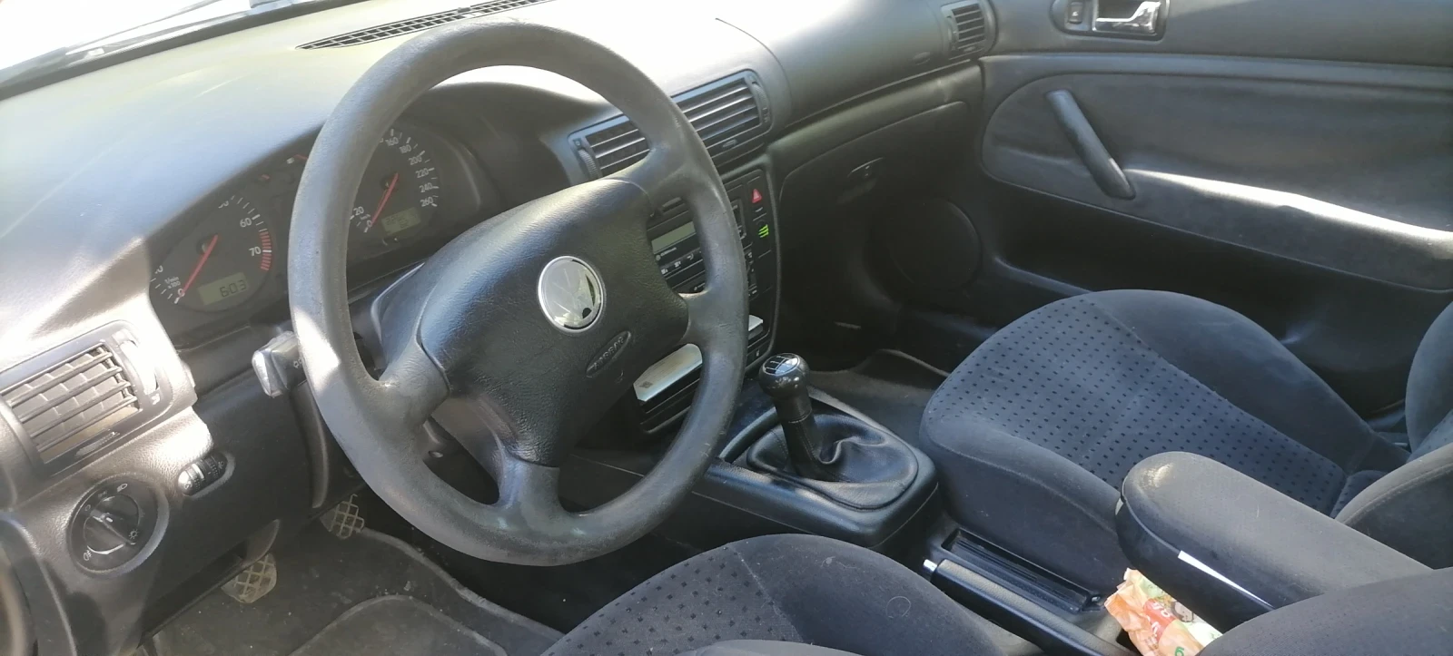 VW Passat  - изображение 7