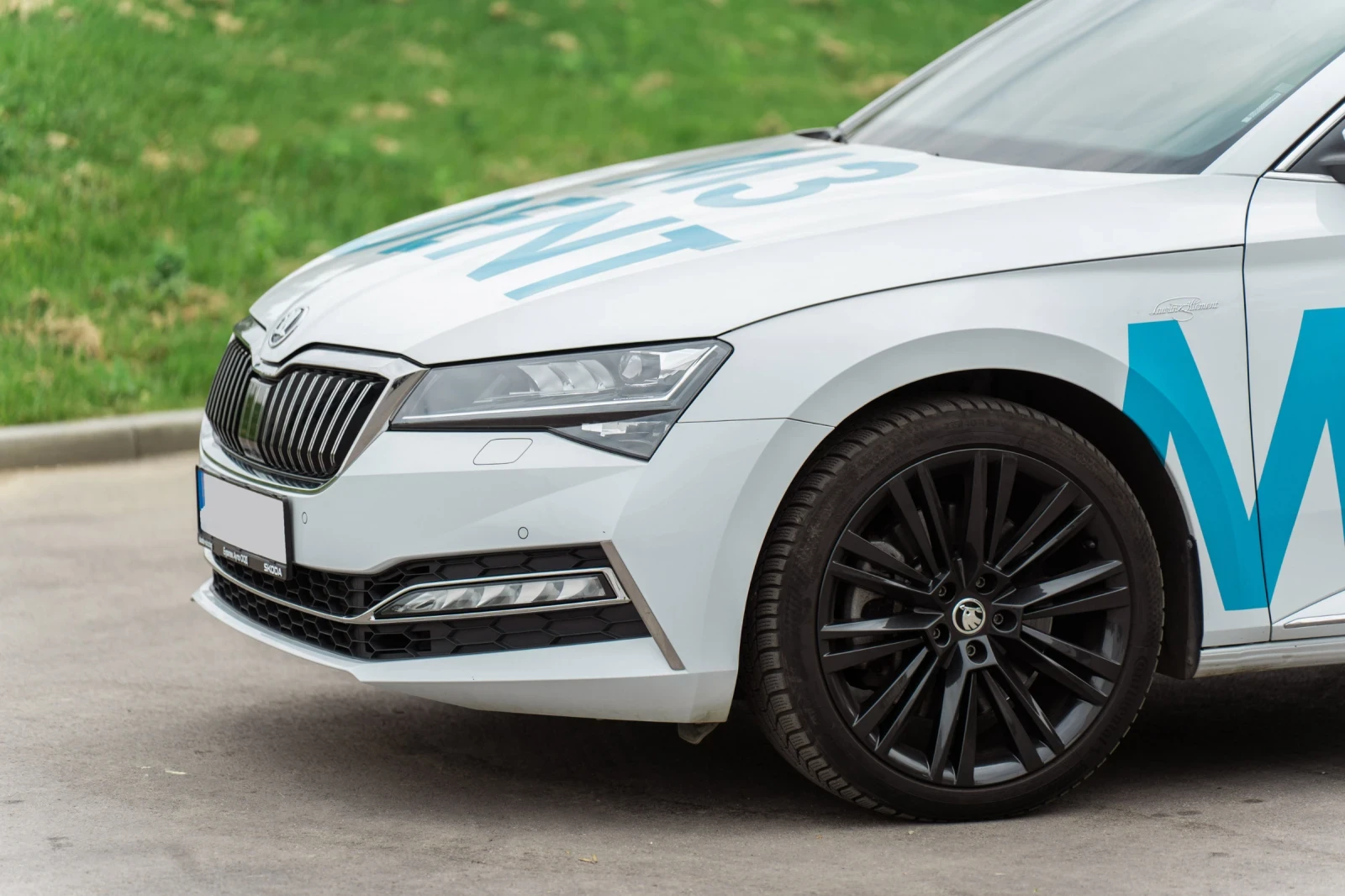 Skoda Superb 2.0 Турбо 4х4 - изображение 4