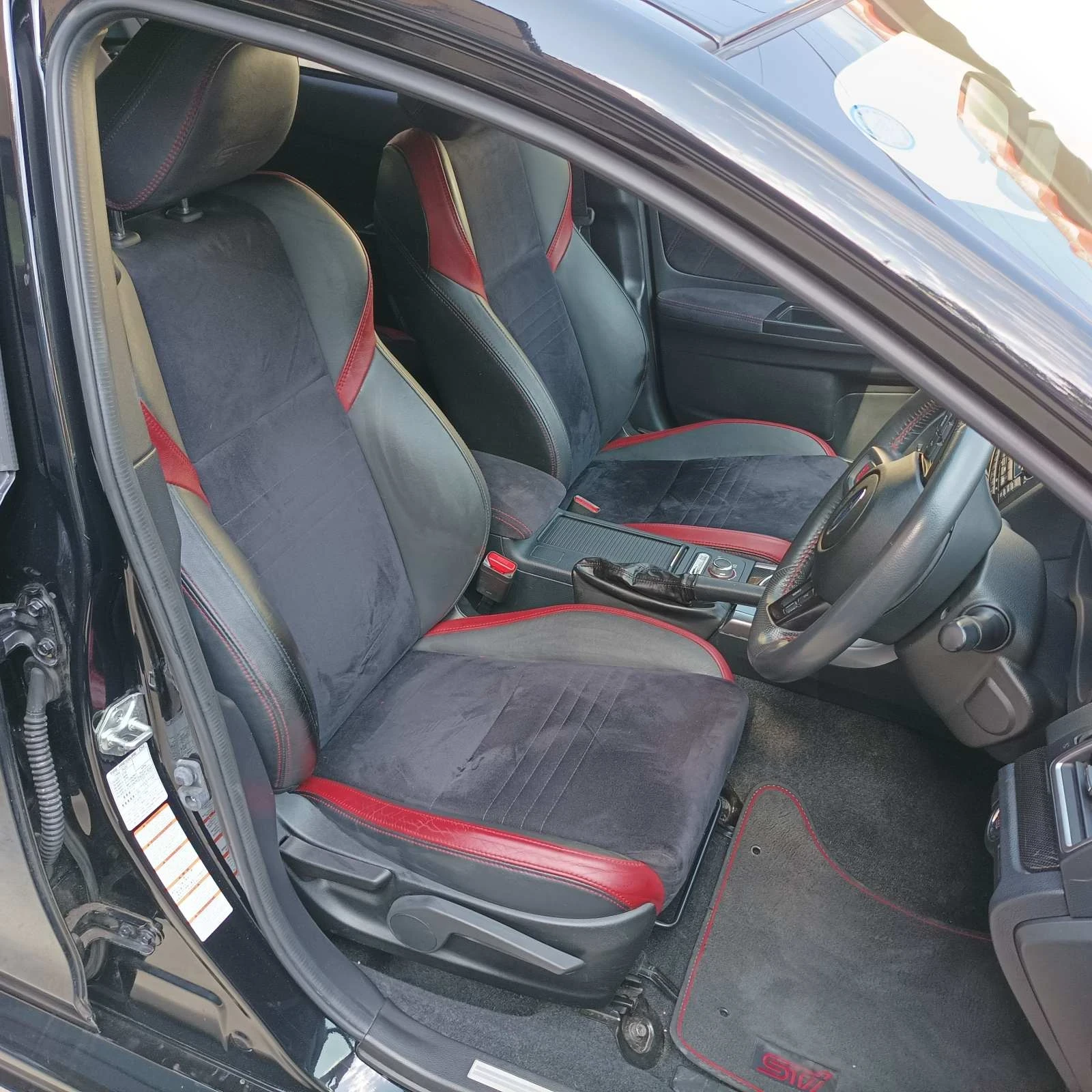 Subaru WRX Sti - изображение 7