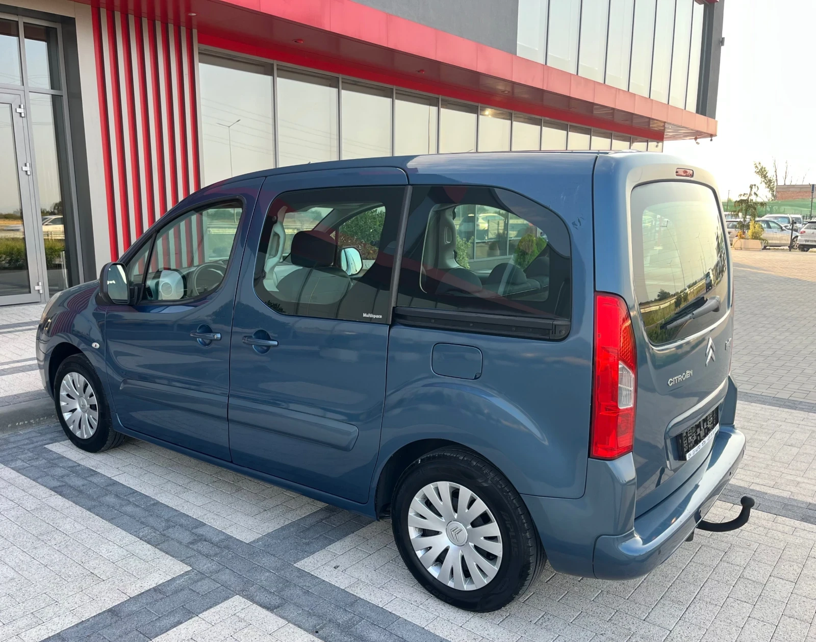 Citroen Berlingo 1.6HDI Multispace - изображение 6