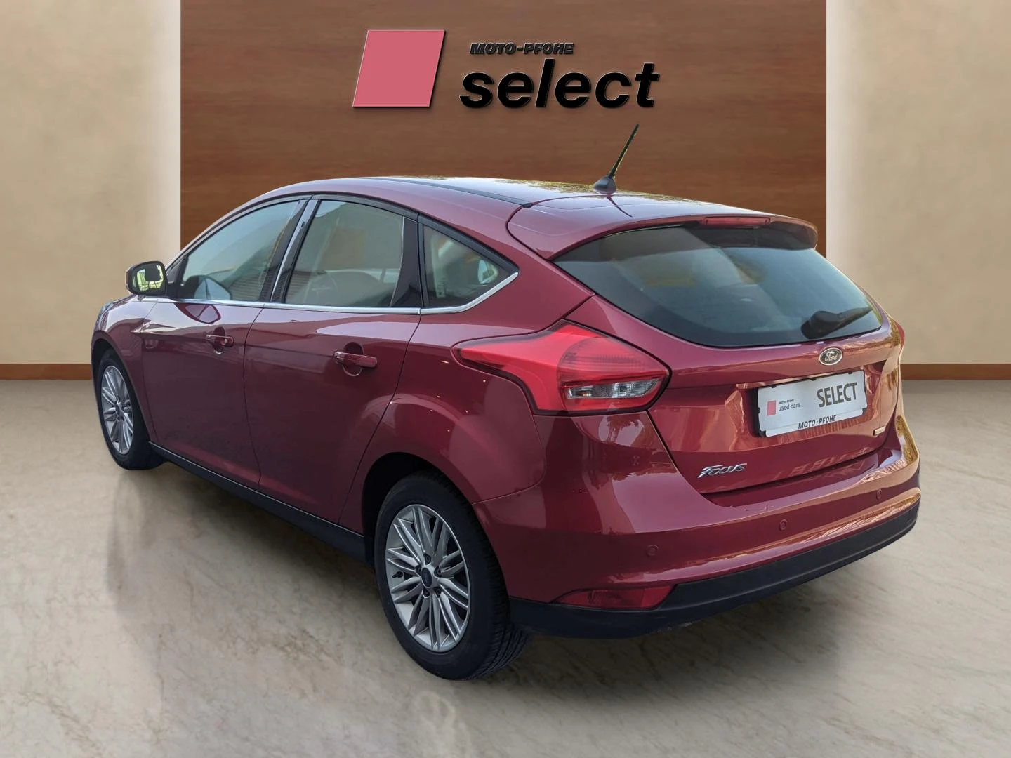 Ford Focus 1.0 EcoBoost - изображение 2