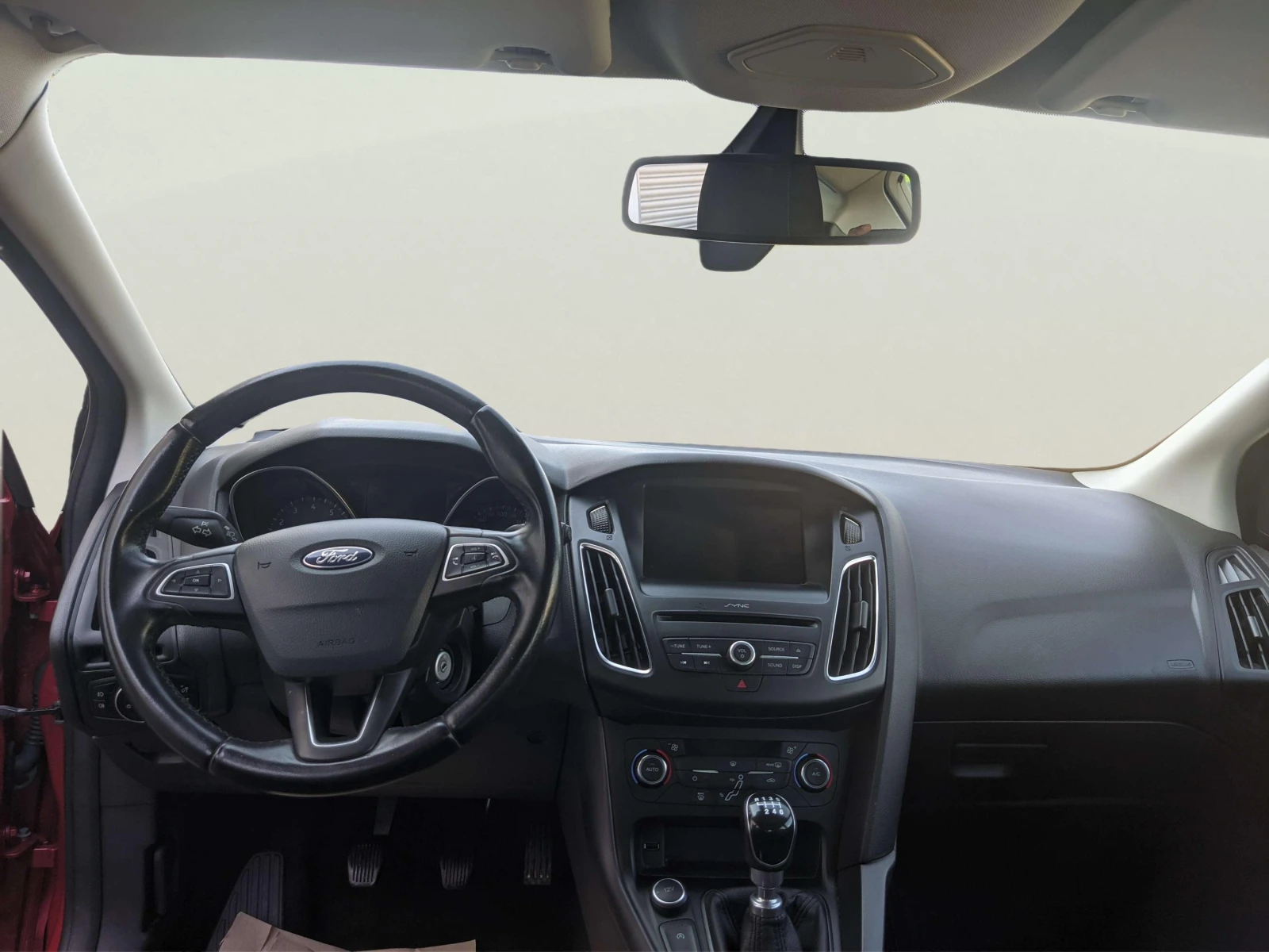 Ford Focus 1.0 EcoBoost - изображение 9