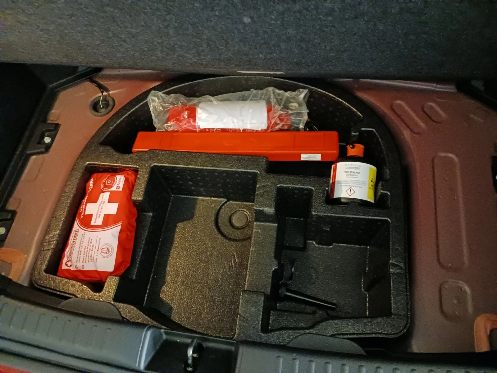 Toyota Yaris 1.5 Chia - изображение 10