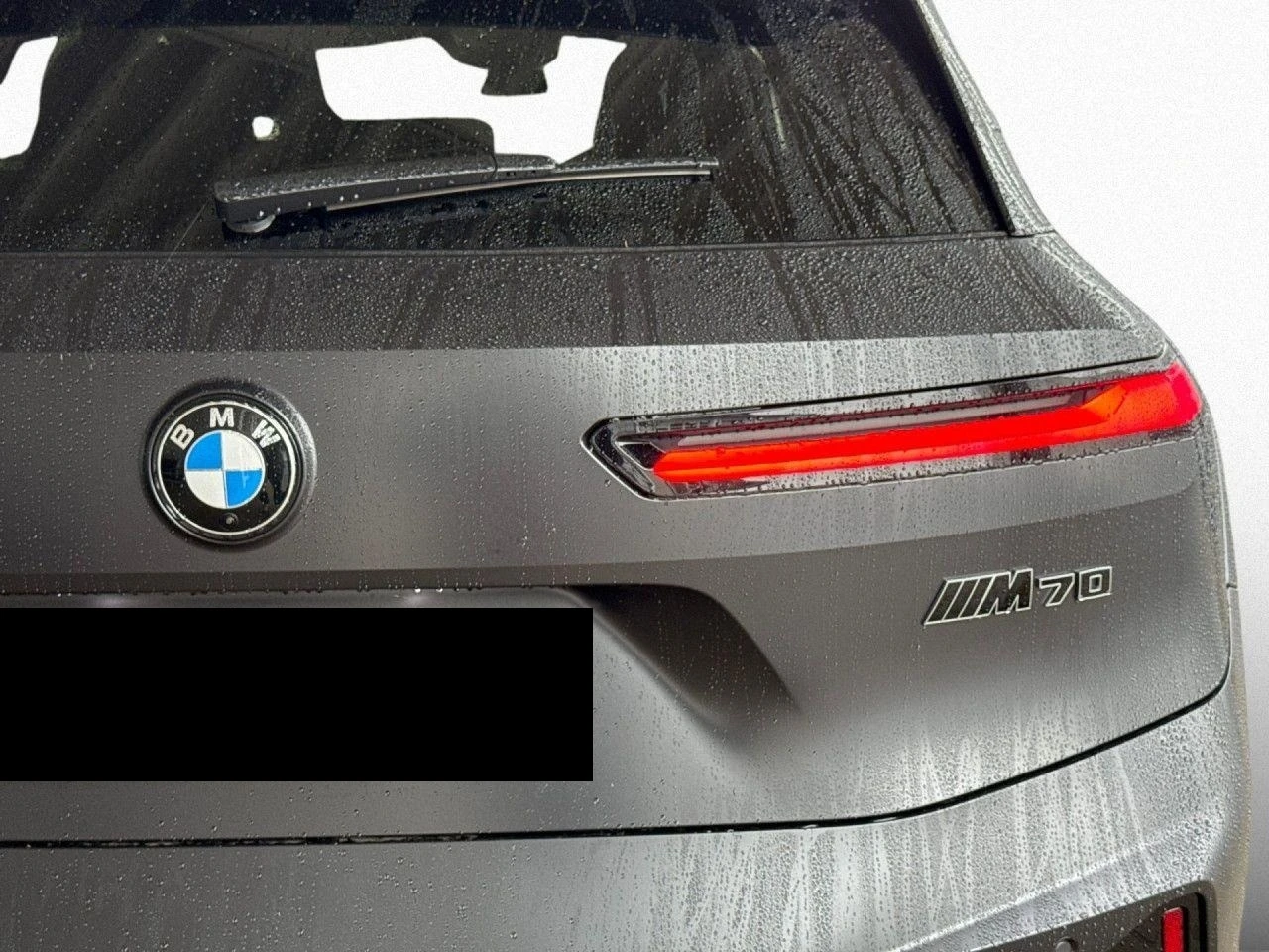 BMW iX M70/FACELIFT/ICONIC GLOW/H&K/SKY LOUNGE/360/LED/ - изображение 7