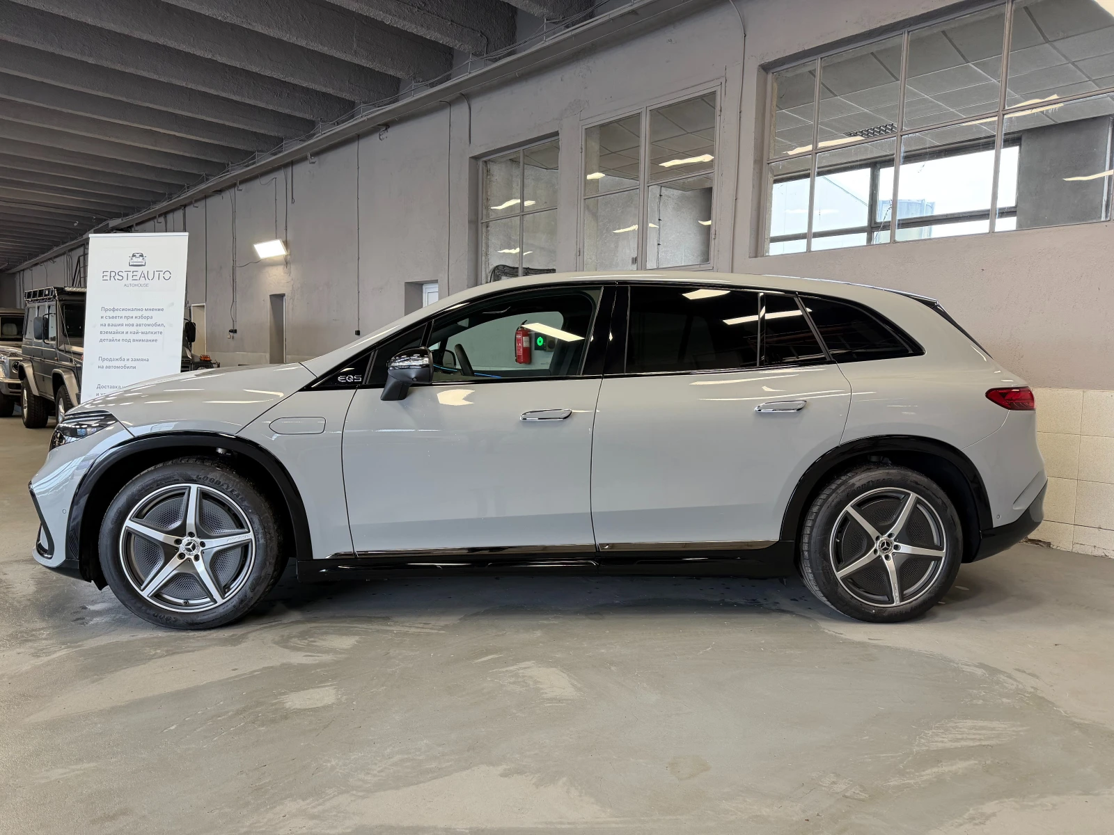 Mercedes-Benz EQS 450 4M AMG HYPERSCREEN HEAD UP BURM PANO 360 CAM - изображение 2