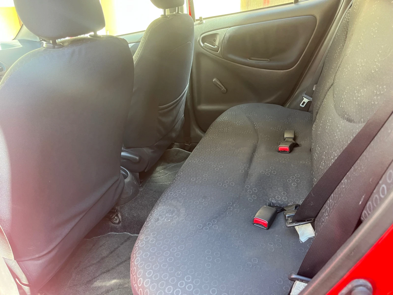 Toyota Yaris  - изображение 6