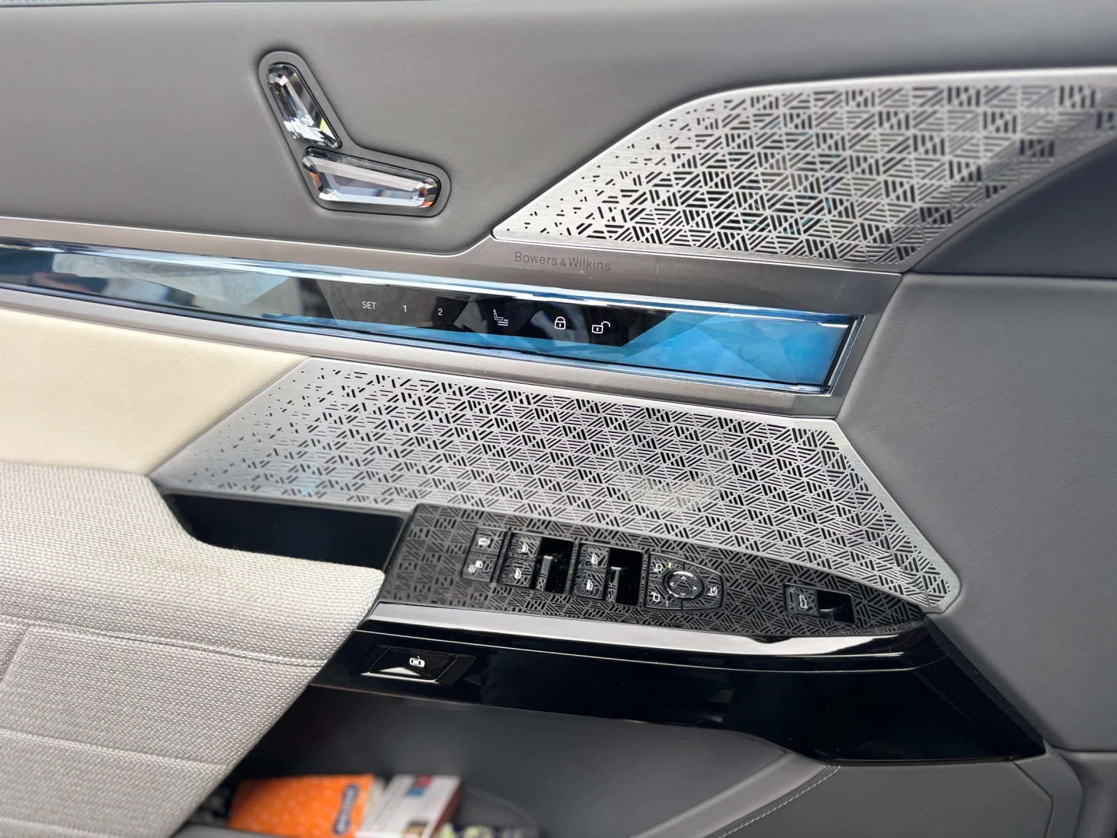 BMW 760 M  | Mobile.bg � ����������� 14