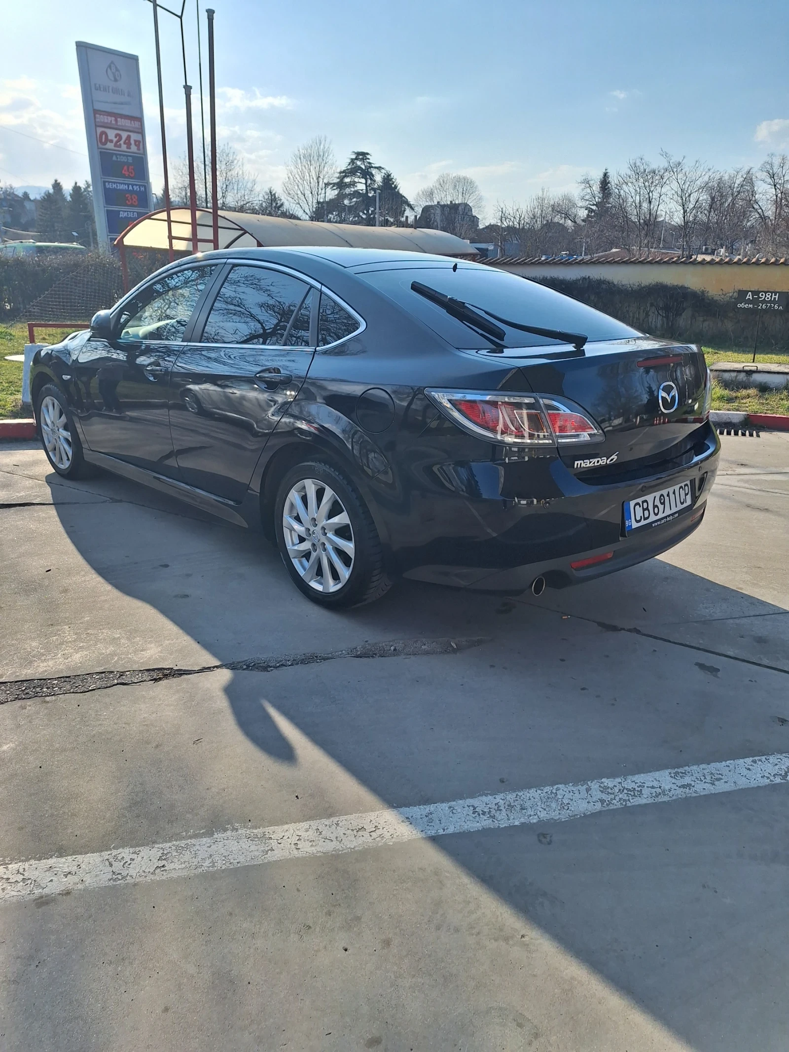 Mazda 6 2.0 i 16V, снимка 9 - Автомобили и джипове - 53156825