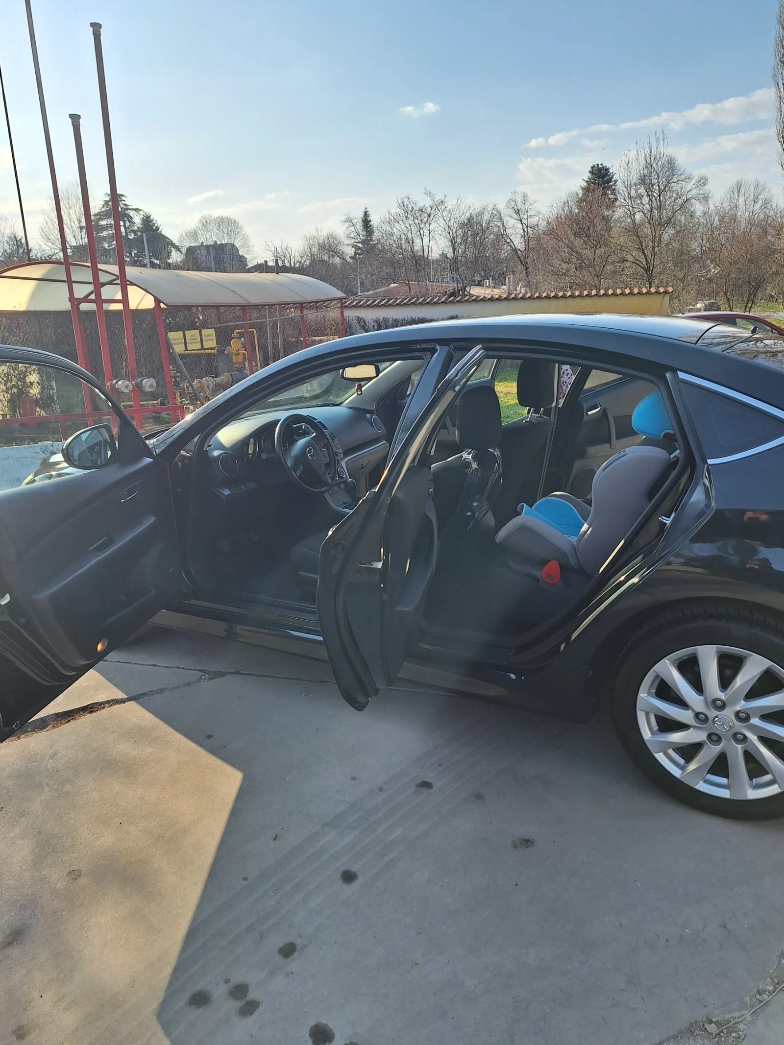 Mazda 6 2.0 i 16V, снимка 13 - Автомобили и джипове - 53156825