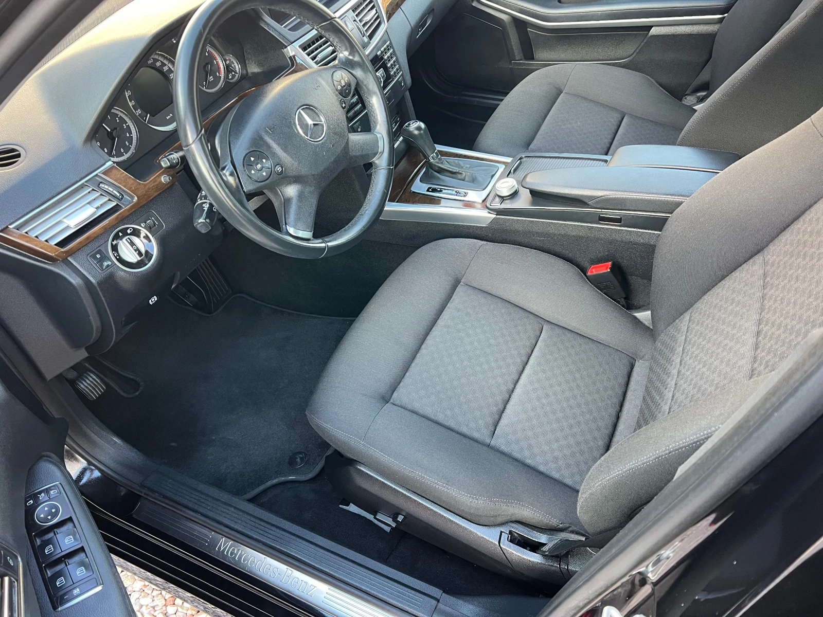 Mercedes-Benz E 220 CDI* ���������* 100%��* �����* ���������* ������ | Mobile.bg � ����������� 15