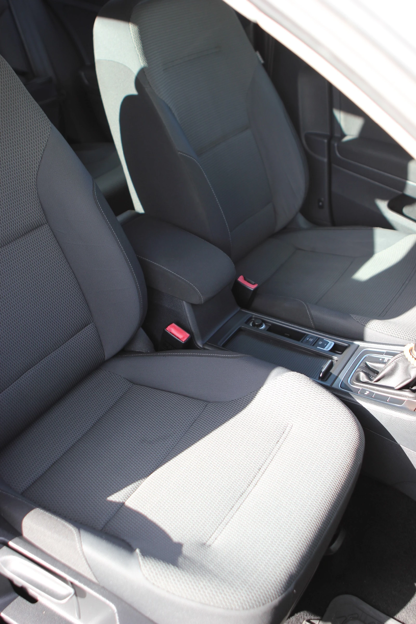 VW Golf 1.6TDi Variant - изображение 9