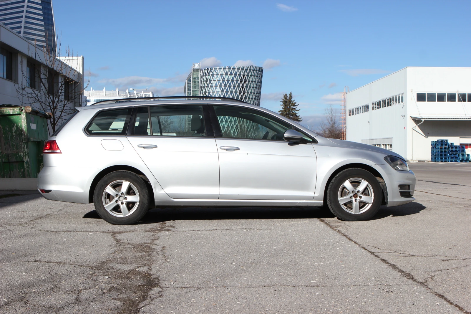 VW Golf 1.6TDi Variant - изображение 3