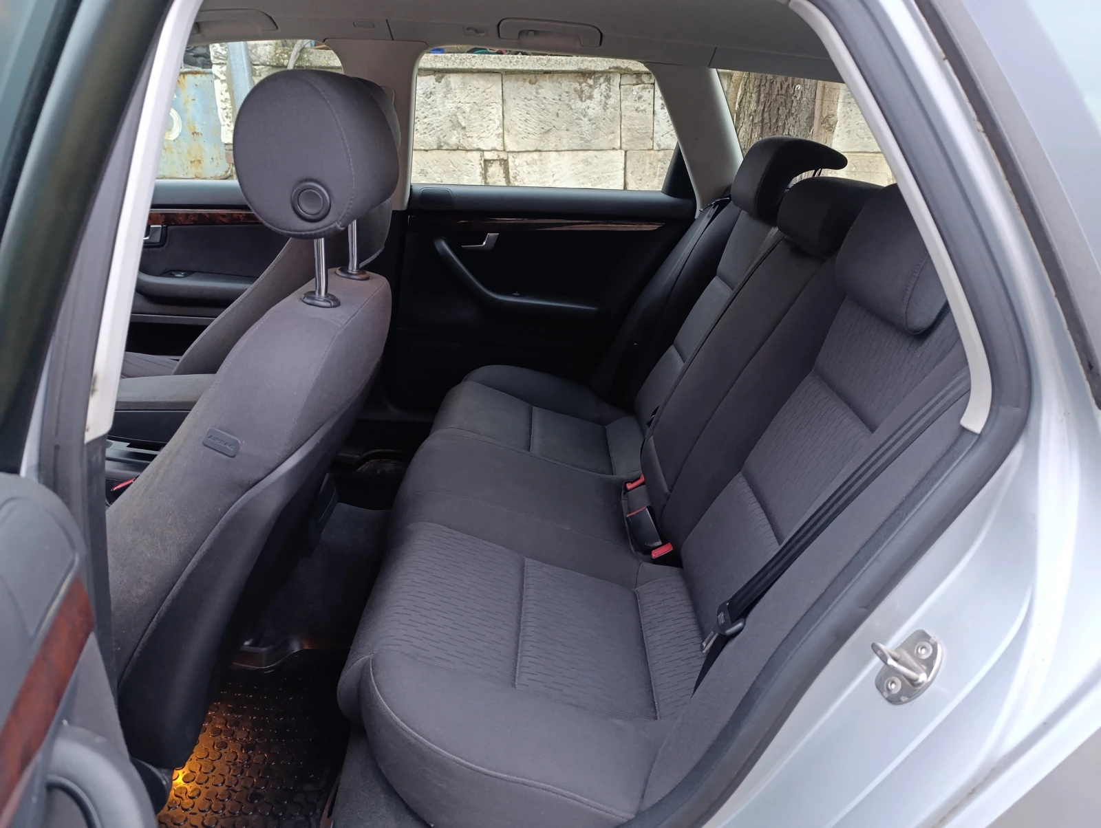 Audi A4 Avant 2.7 TDI V6 Multitronic - изображение 10