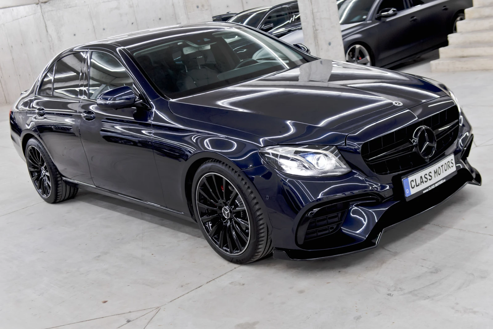 Mercedes-Benz E 220 D* 9G-Tronic* AMG* 2019* Digital* LED* Нов внос, снимка 3 - Автомобили и джипове - 53866878