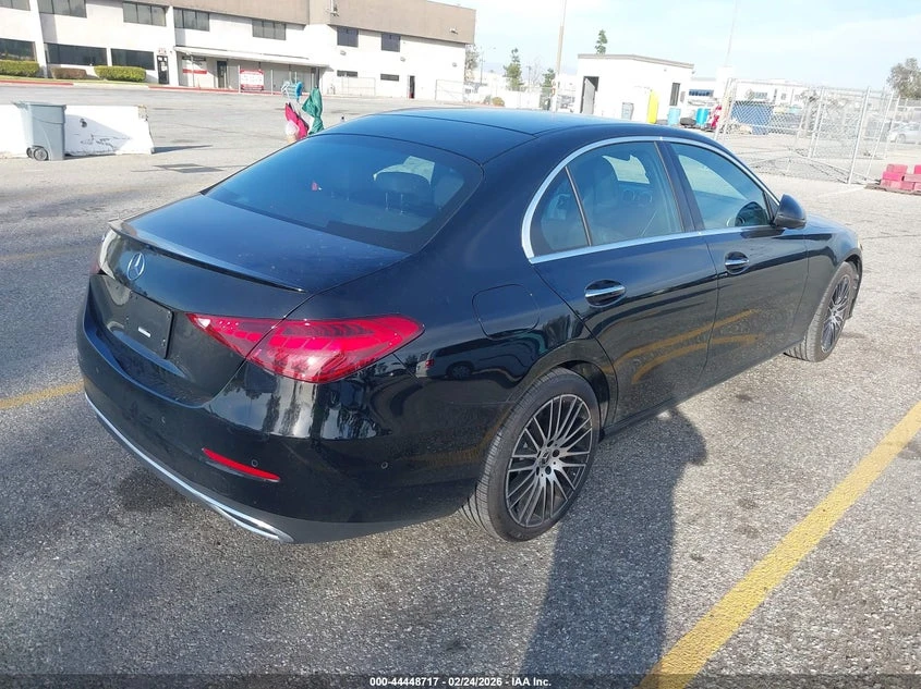 Mercedes-Benz C 300 2.0l, снимка 4 - Автомобили и джипове - 54072334