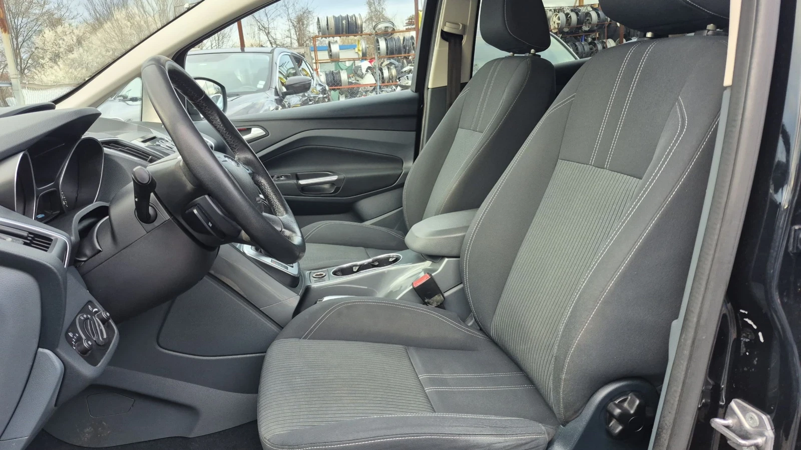 Ford C-max 2.0 TDCI * 129 000 km * FULL * Обслужен * Автомат, снимка 7 - Автомобили и джипове - 54136981