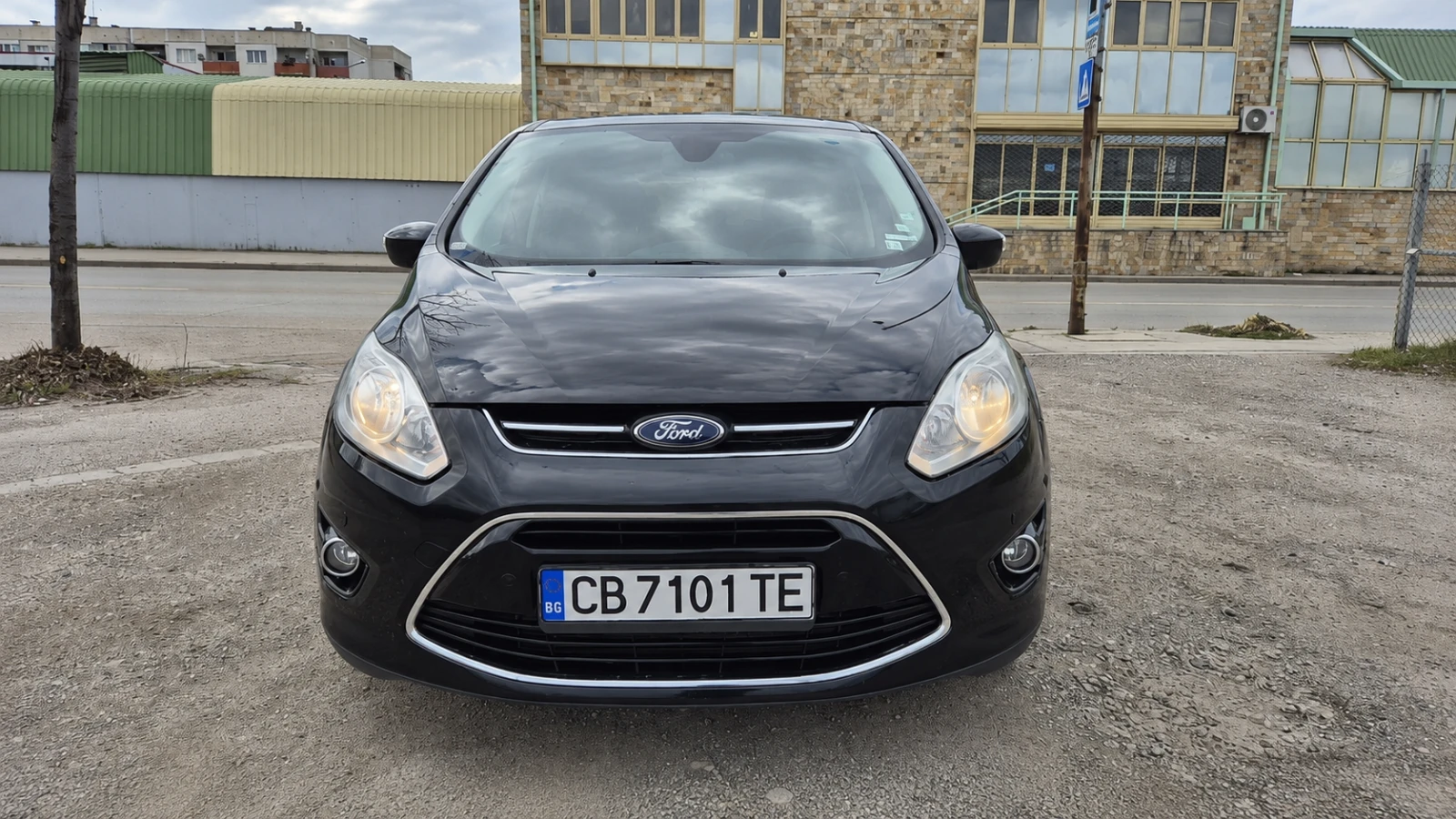 Ford C-max 2.0 TDCI * 129 000 km * FULL * Автомат* Бартер, снимка 8 - Автомобили и джипове - 54136981