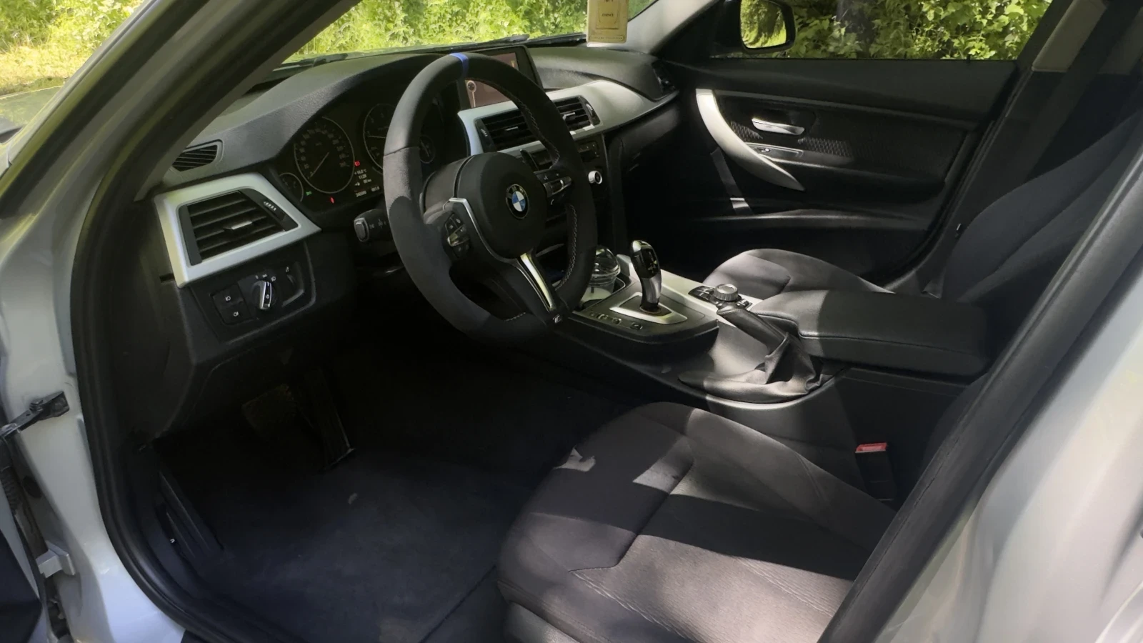 BMW 320, снимка 5 - Автомобили и джипове - 54443408
