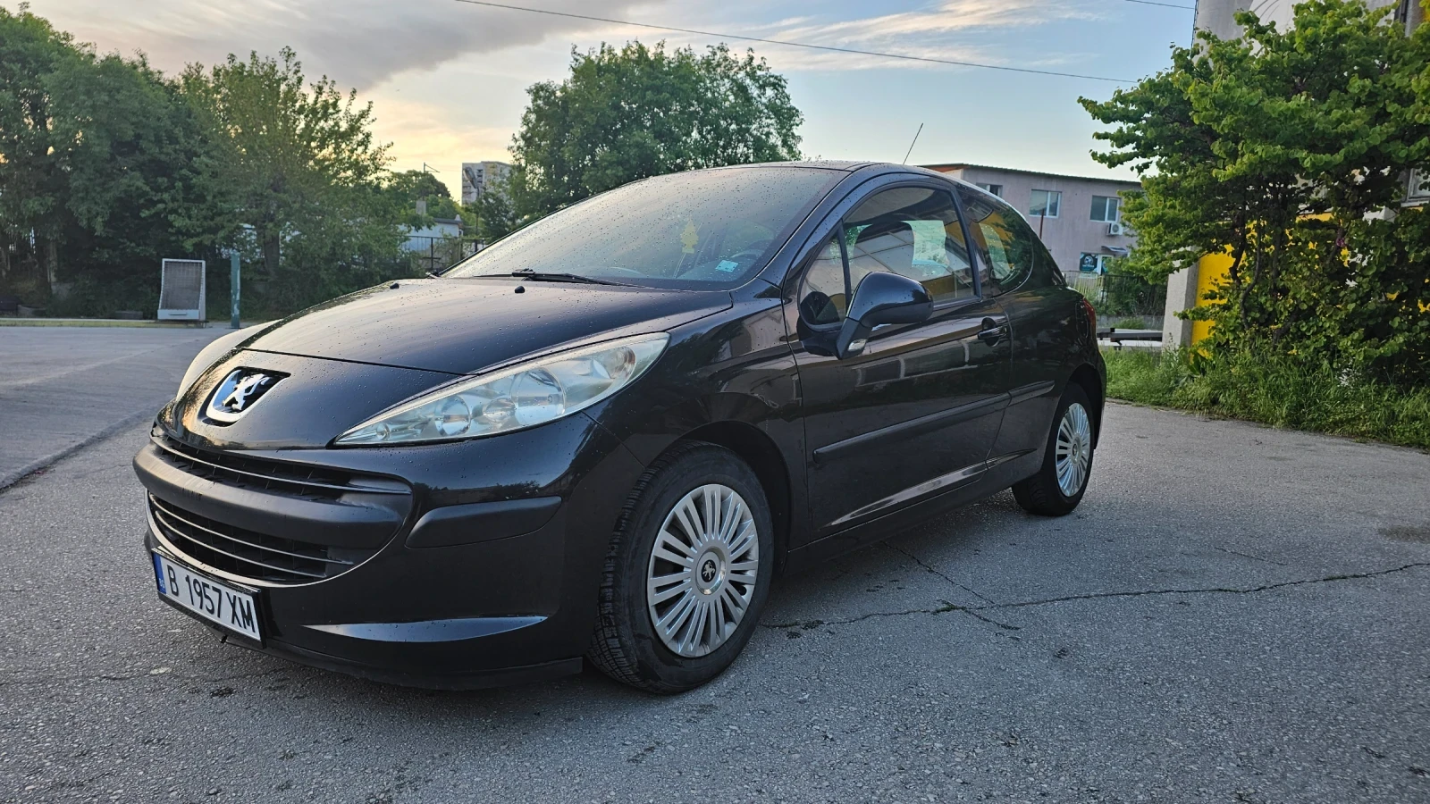 Peugeot 207, снимка 1 - Автомобили и джипове - 54576531