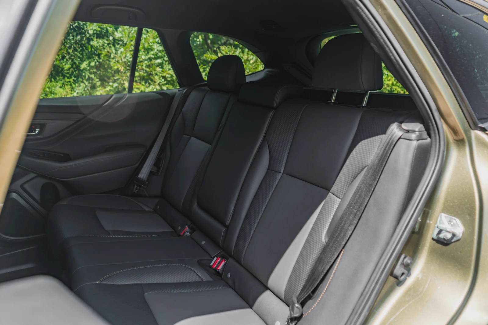 Subaru Outback Wilderness, снимка 17 - Автомобили и джипове - 54636012