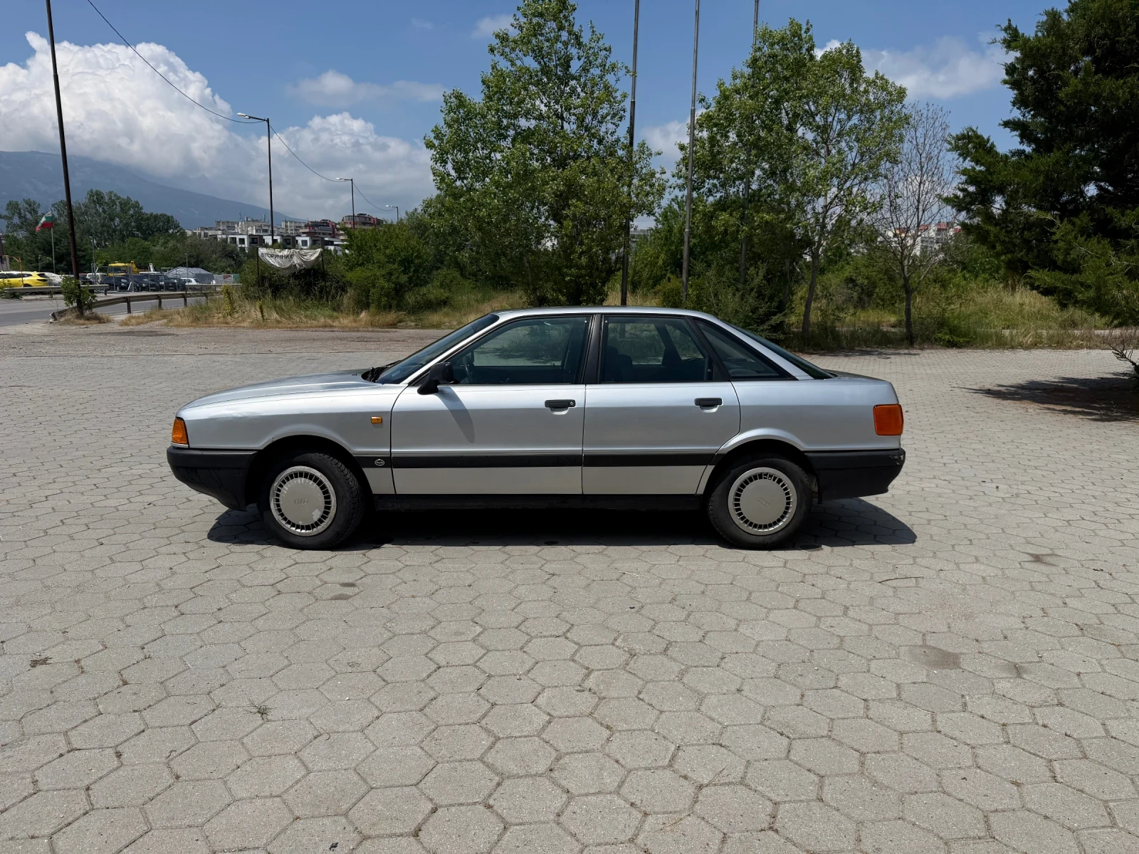 Audi 80 1.8 | Mobile.bg � ����������� 3