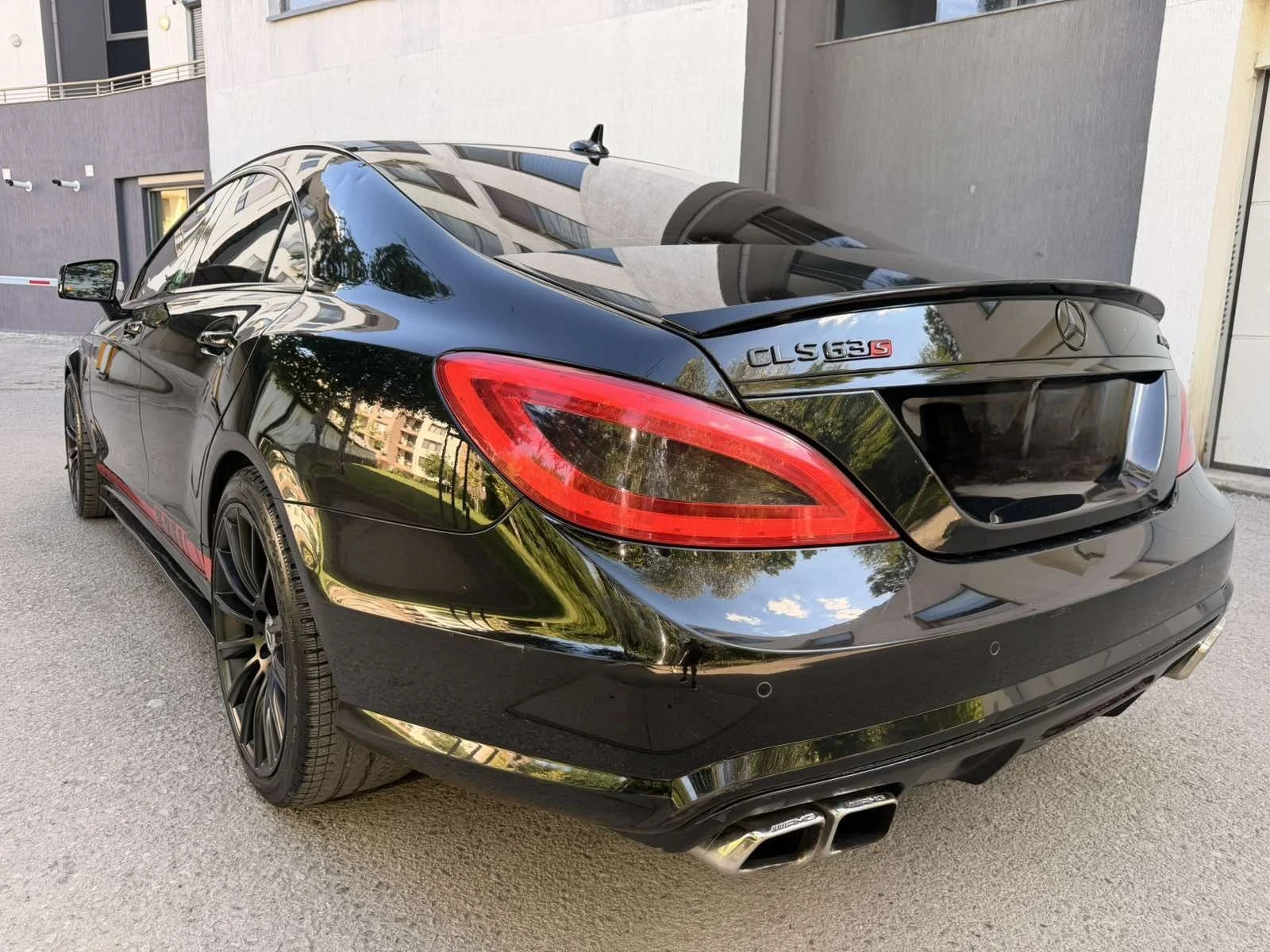 Mercedes-Benz CLS 500 AMG OPTIC / ПОДГРЕВ / ВЕНТИЛАЦИЯ, снимка 5 - Автомобили и джипове - 55235801