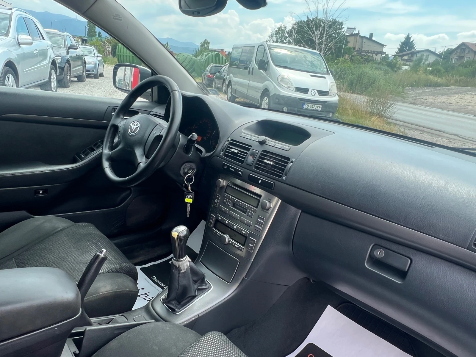 Toyota Avensis, снимка 11 - Автомобили и джипове - 55313474