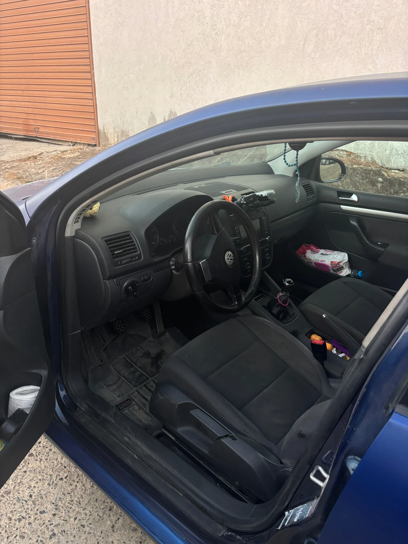 VW Golf 2000, снимка 9 - Автомобили и джипове - 56041823