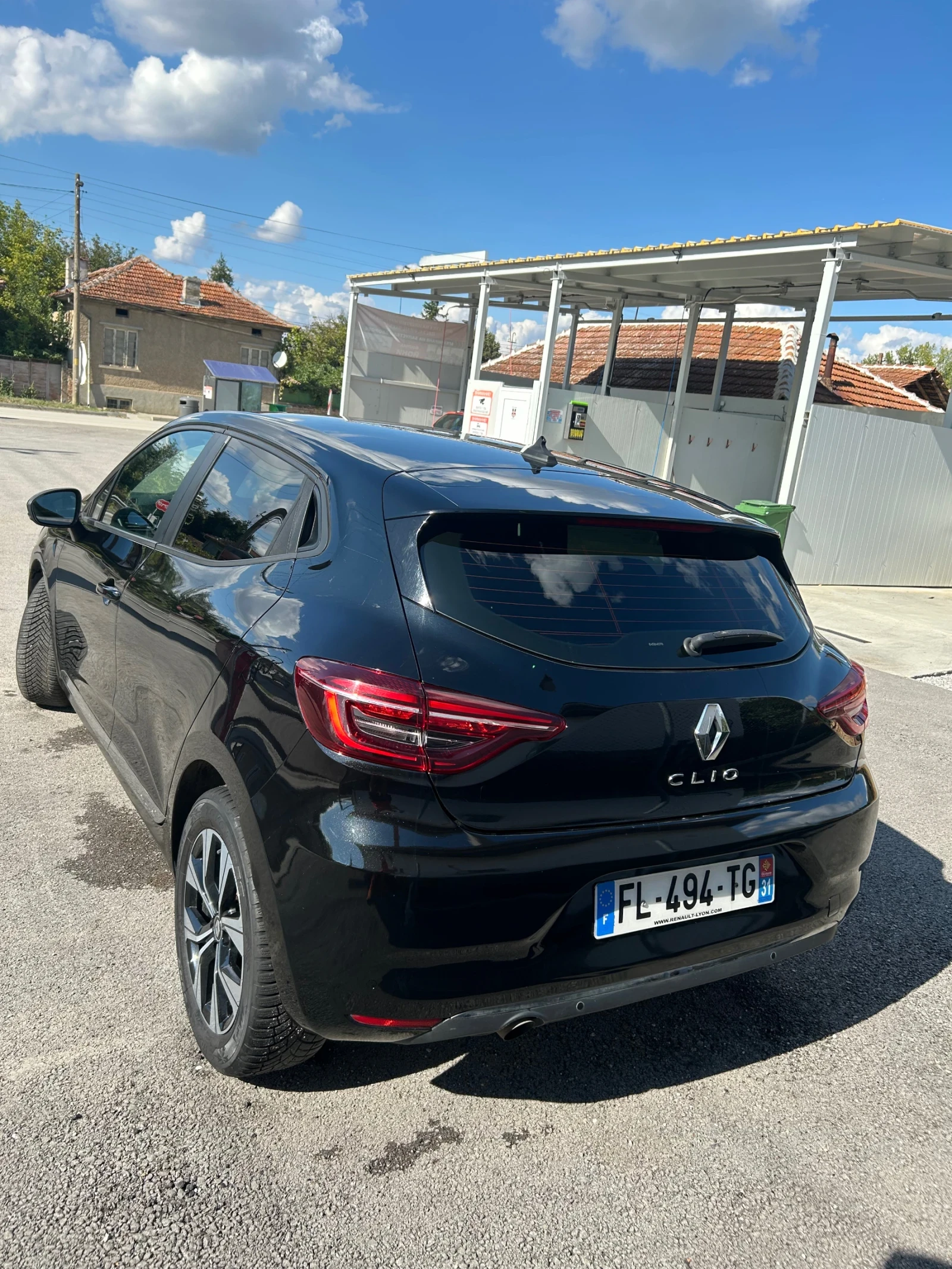 Renault Clio 1.5 dci, снимка 6 - Автомобили и джипове - 56072112