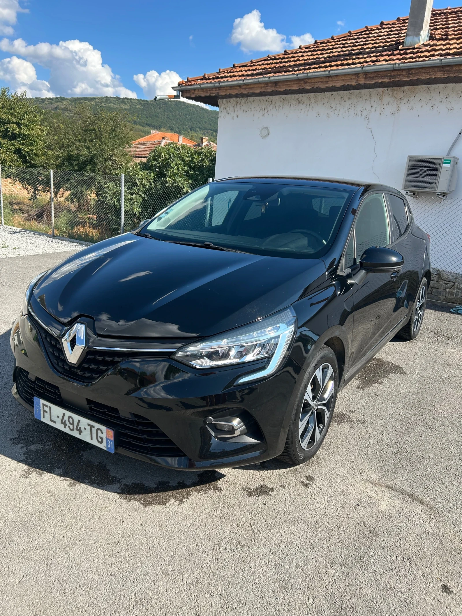 Renault Clio 1.5 dci, снимка 2 - Автомобили и джипове - 56072112