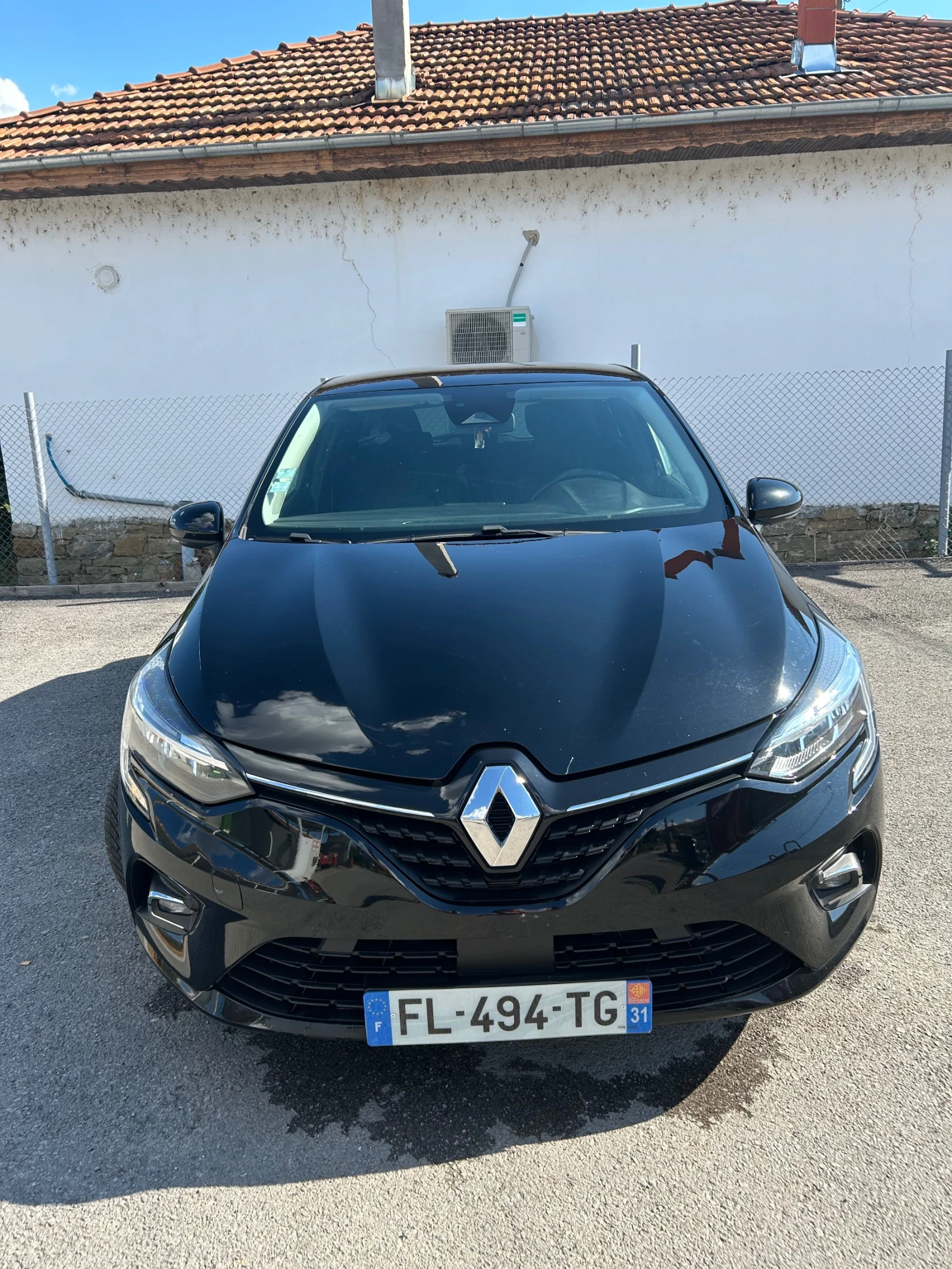 Renault Clio 1.5 dci, снимка 3 - Автомобили и джипове - 56072112