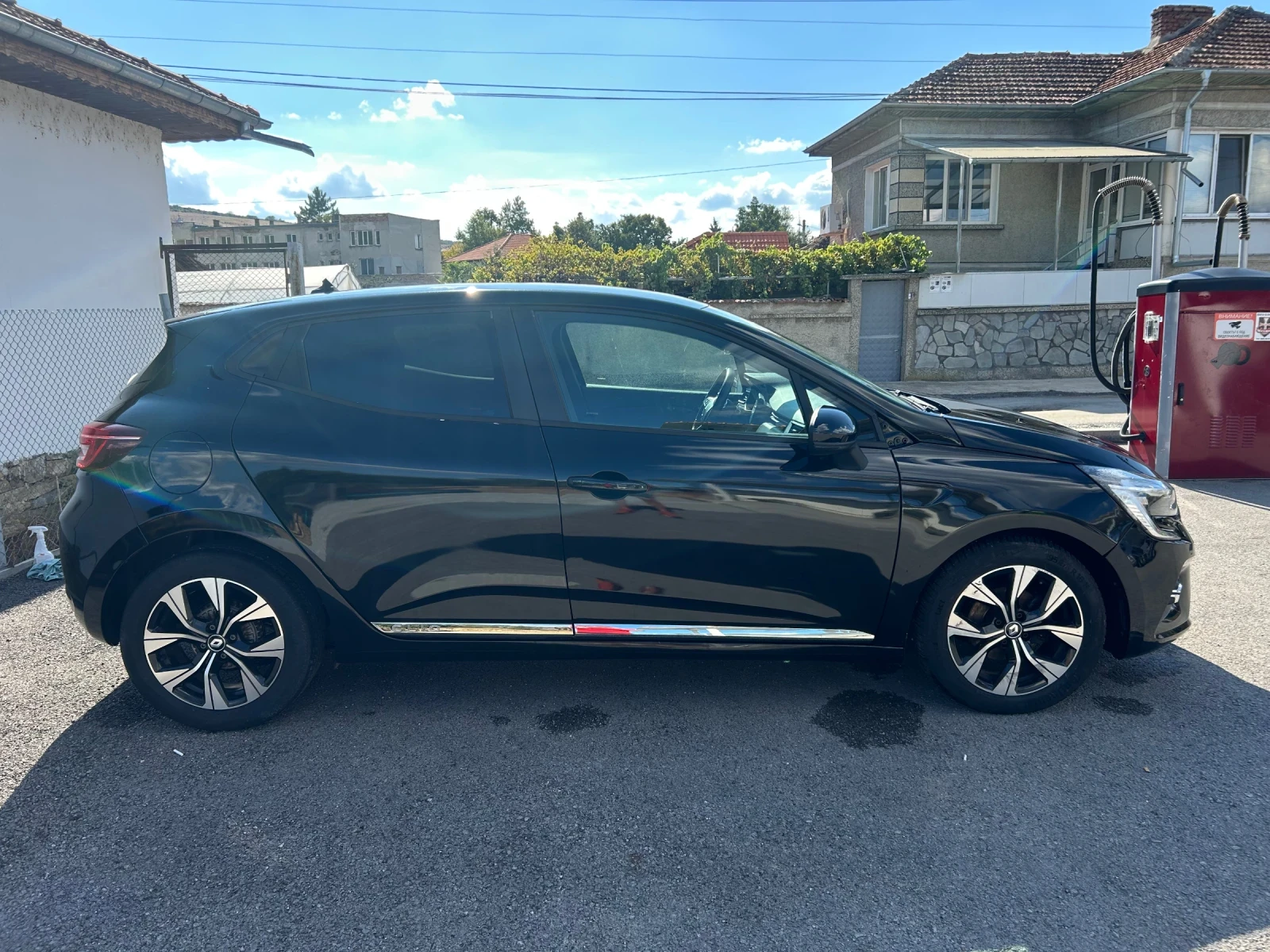 Renault Clio 1.5 dci, снимка 4 - Автомобили и джипове - 56072112