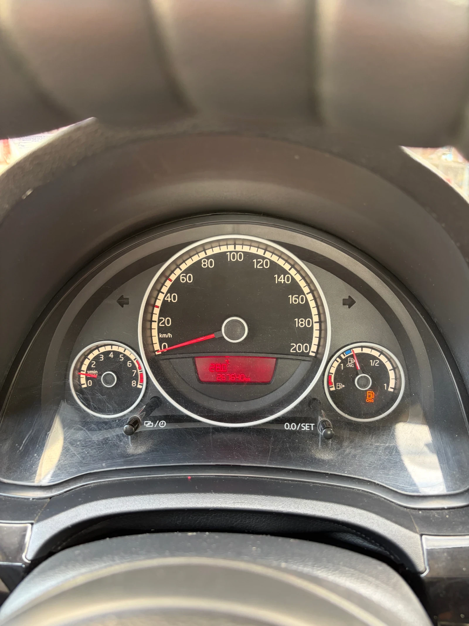 VW Up, снимка 11 - Автомобили и джипове - 56165056