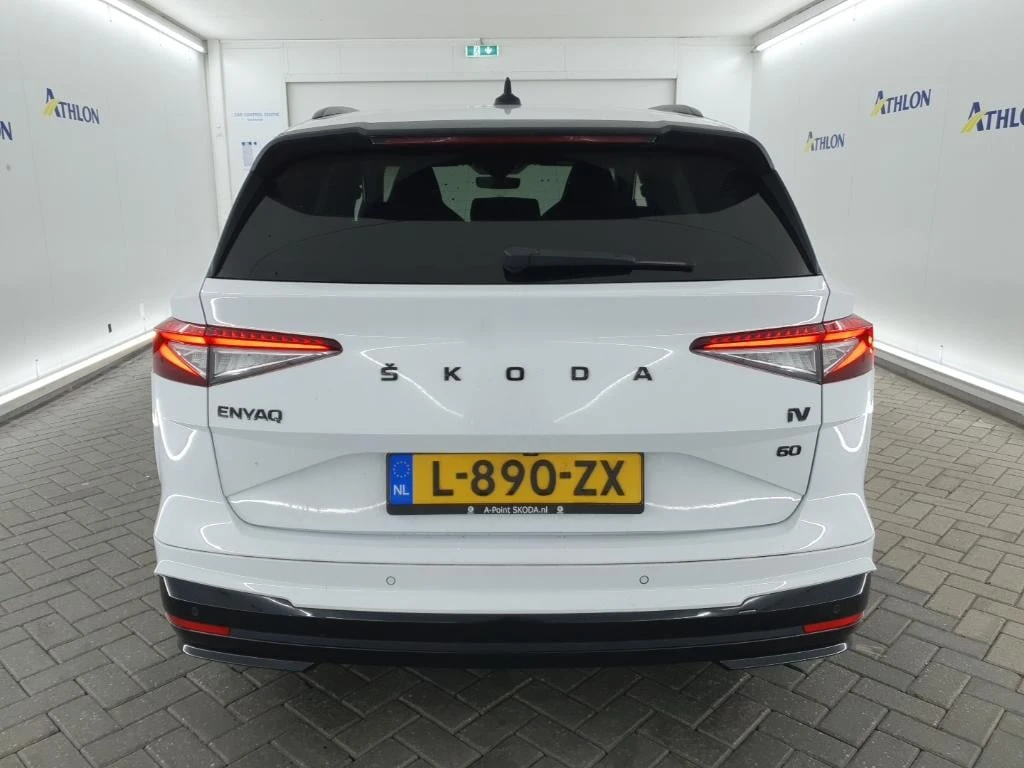 Skoda Enyaq 60 LED Ambient Leather Navi Camera 93% SoH | Mobile.bg � ����������� 6