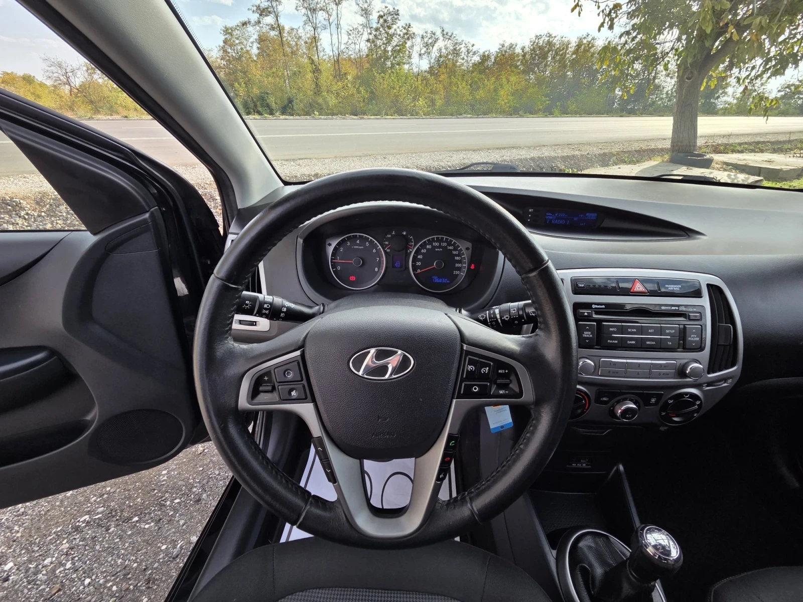 Hyundai I20 1.3 FACE* LED* , , снимка 10 - Автомобили и джипове - 56617340