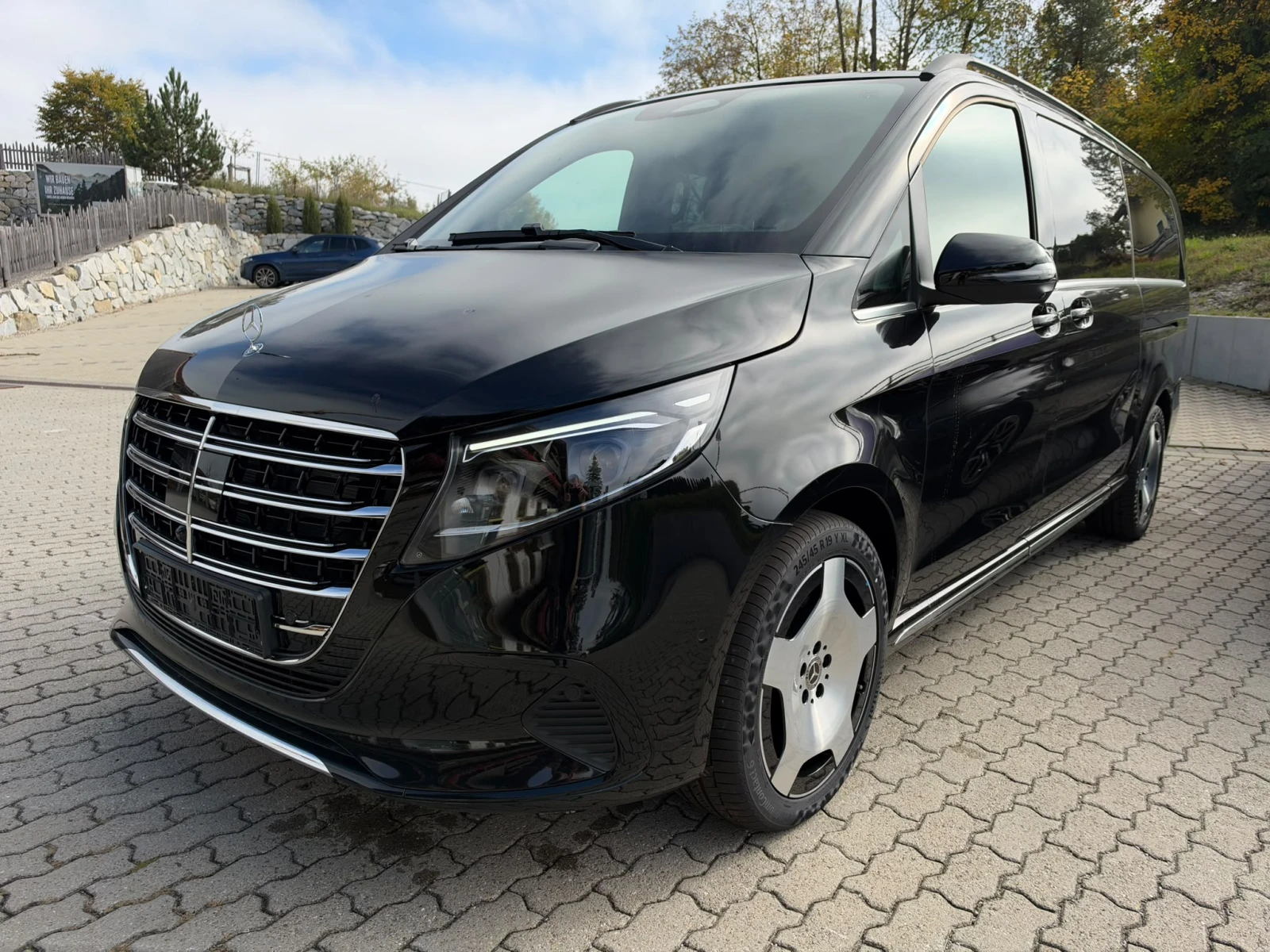 Mercedes-Benz V 300 Exclusive* ExtraLong* 4Matic* Airmatic* VIP Seats* | Mobile.bg � ����������� 2