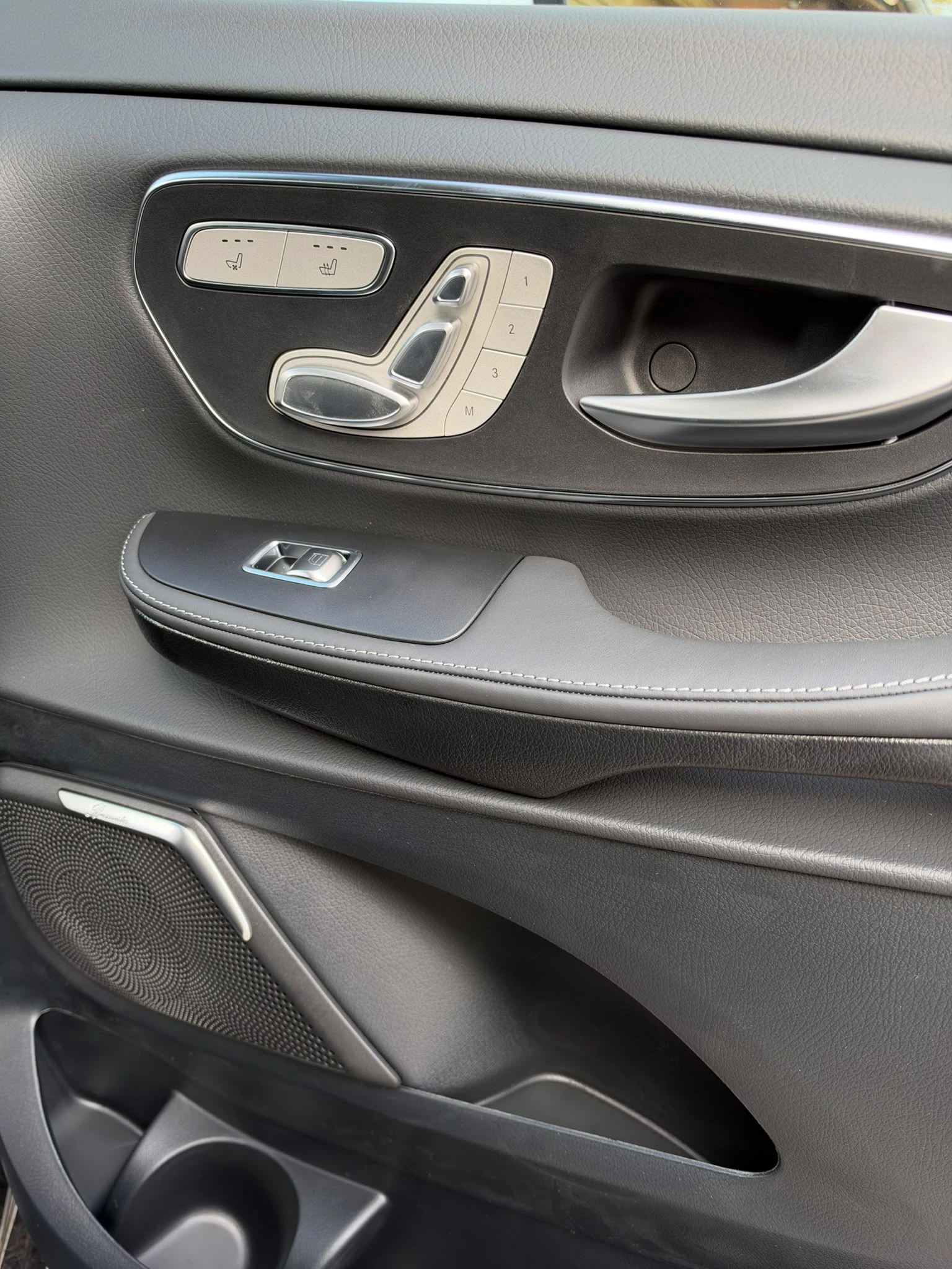 Mercedes-Benz V 300 Exclusive* ExtraLong* 4Matic* Airmatic* VIP Seats* | Mobile.bg � ����������� 6
