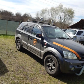 Kia Sorento 2.5crdi на части, снимка 3