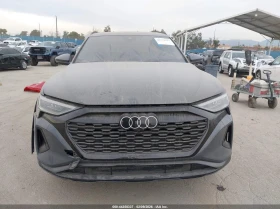 Audi Q8 E-Tron Prestige Quattro, снимка 13
