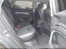 Audi Q8 E-Tron Prestige Quattro, снимка 8