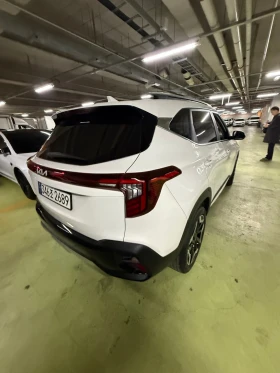 Kia Seltos 2.0 MPI  - ОЧАКВАН ВНОС, снимка 4